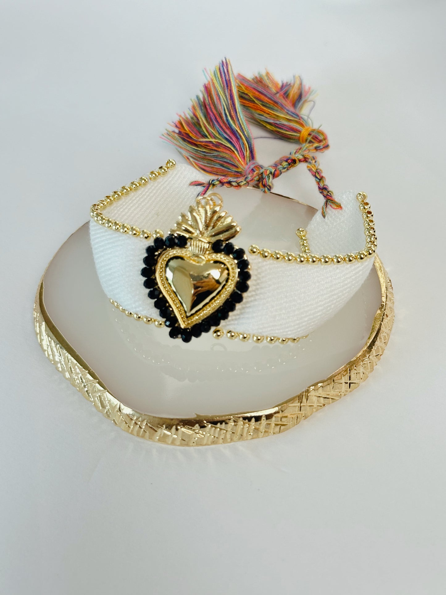 Sacred heart white bracelet