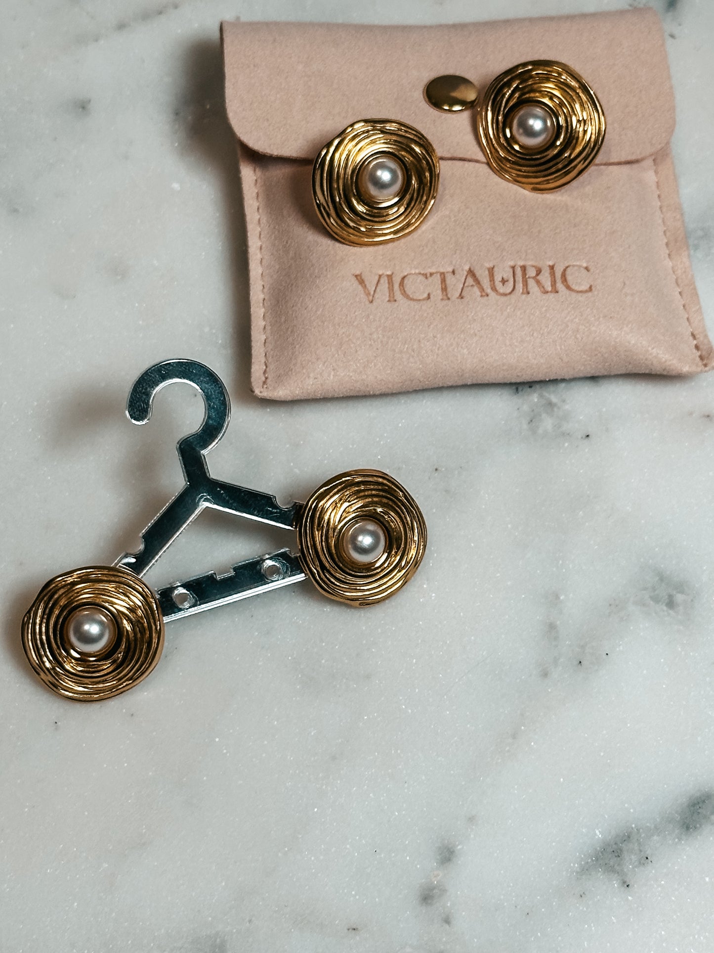 Vintage Pearl Stud Earring